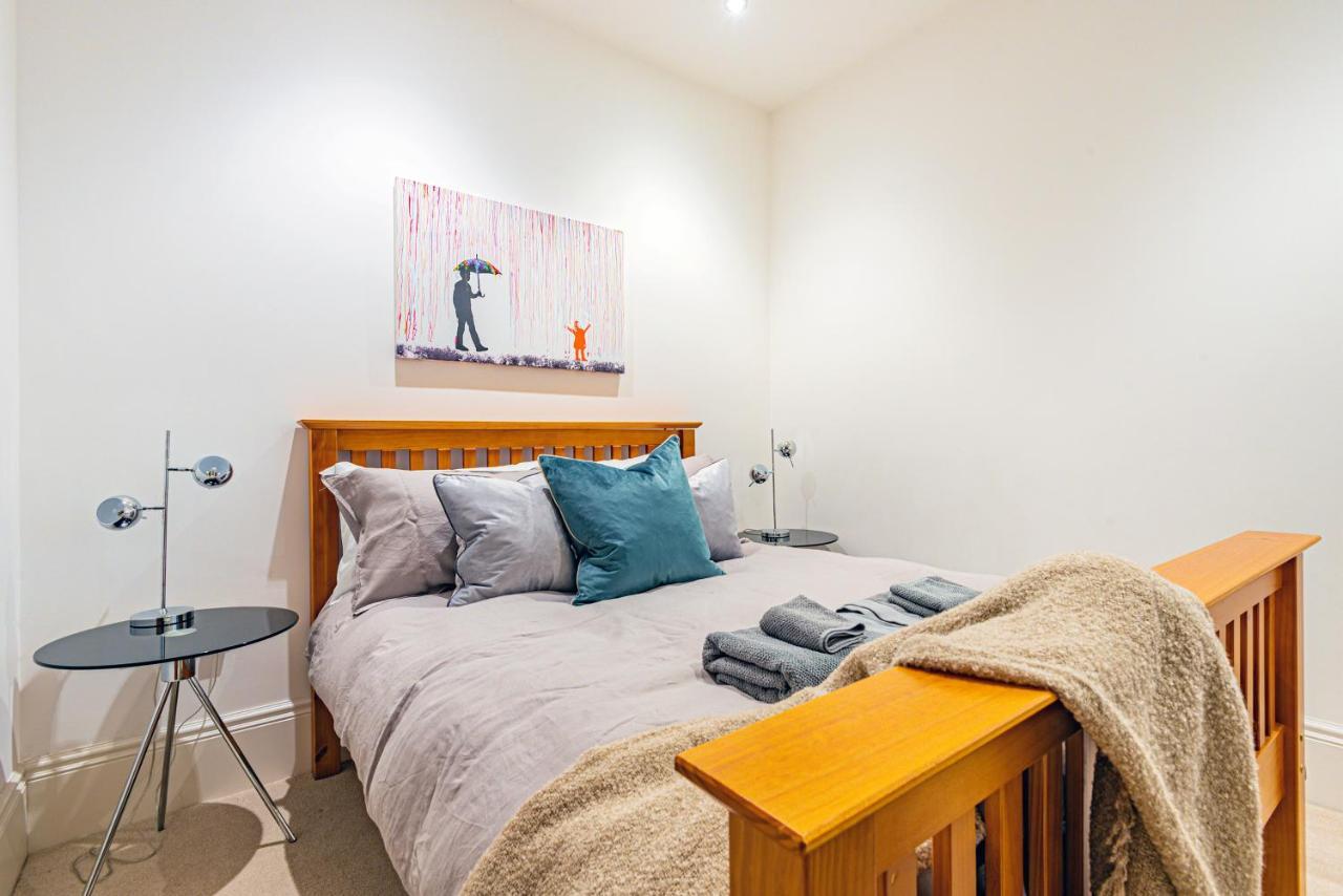 Arcore Premium Rental Shaftesbury Avenue Apartment *