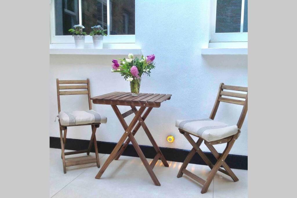 Marylebone Mayfair Hyde & Regents Park W1 London