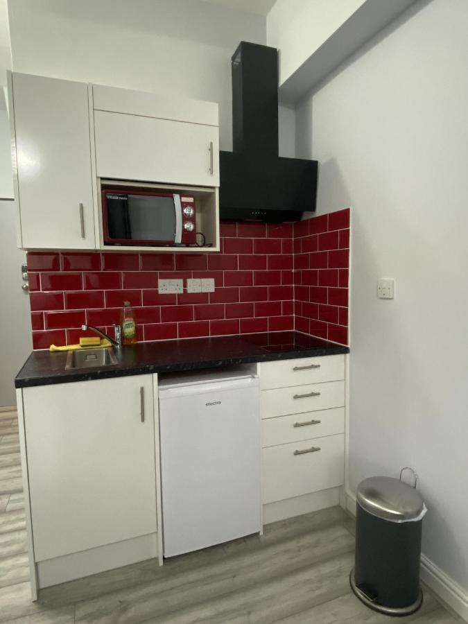Comfortable - Cosy - Budget In Center Gasthof 2*