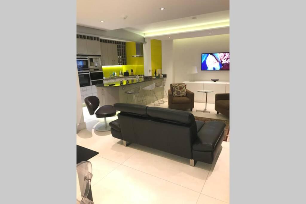 Marylebone Mayfair Hyde & Regents Park W1 Lejlighed London