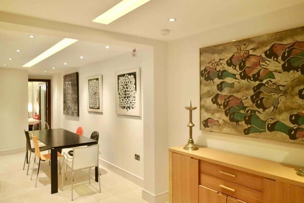 Stylish Large Cool 3 Bed 3 Bath Marylebone +ac Appartamento