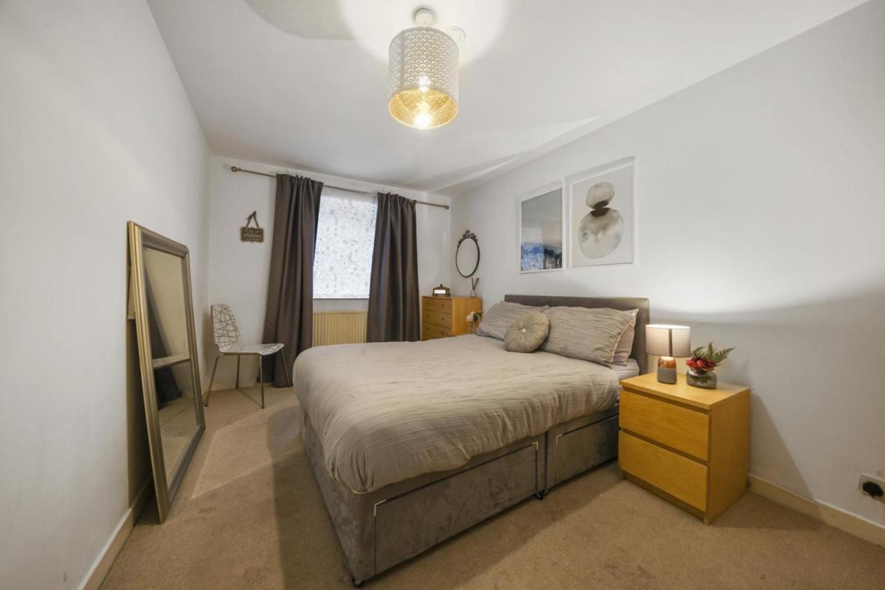 Bridge I Bed By Tower Bridge - Great Location Close To Transport Links * Londra