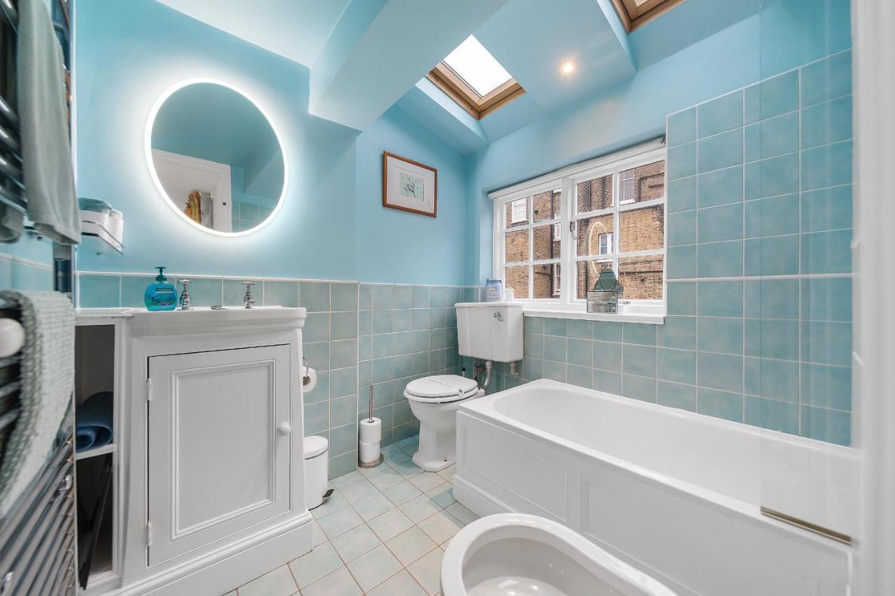 House Zone 1 * Londra