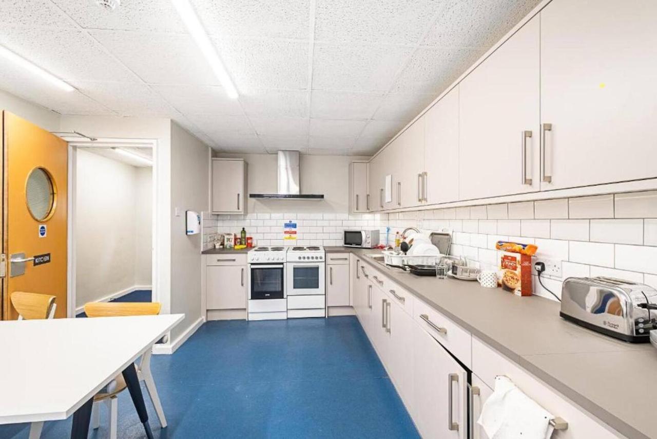 Modern And Studio, Westminster - Sk Maison d'hôtes