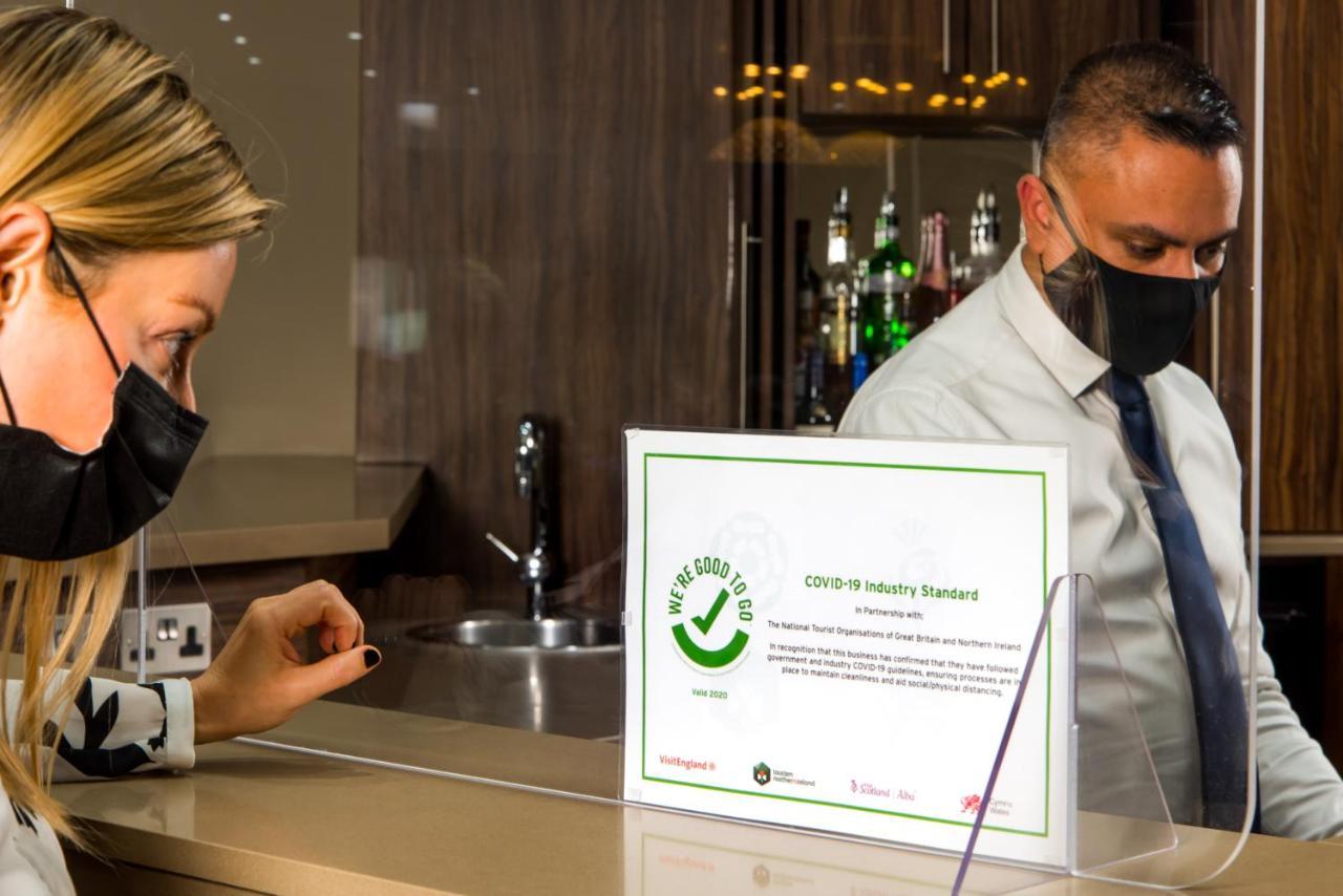 Eden Plaza Hotel 2*