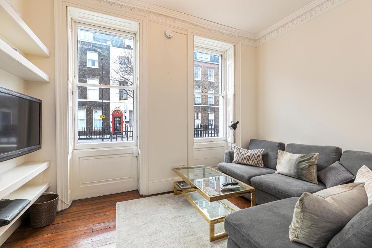 Altido Homely 2-bed Flat With Courtyard * London