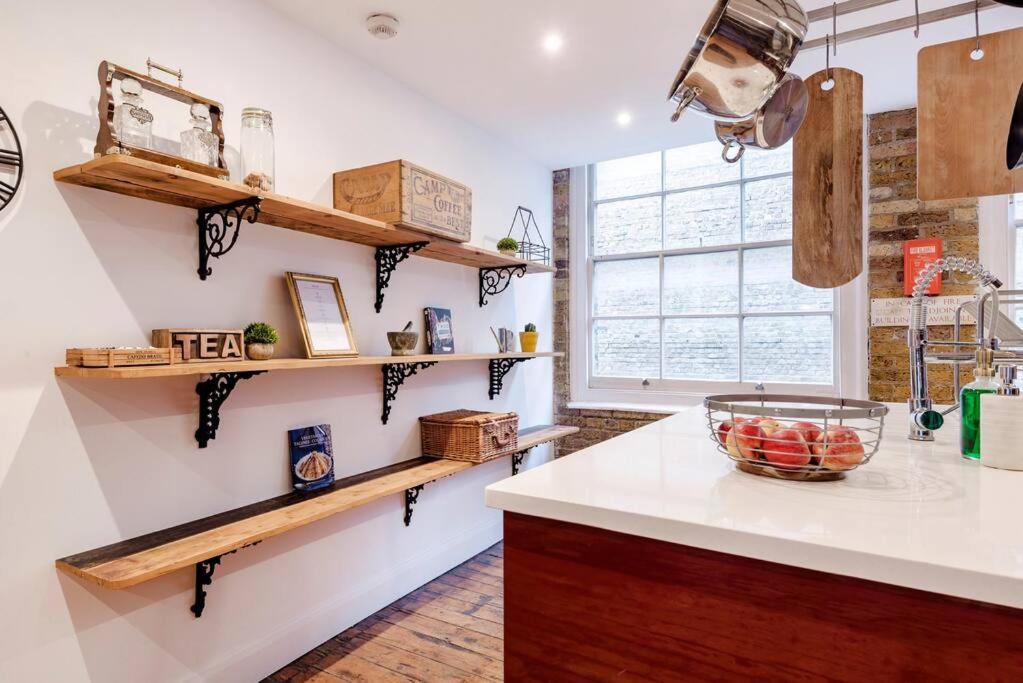 Appartement Penthouse Loft With Roof Terrace Not For Events Or Parties Londen