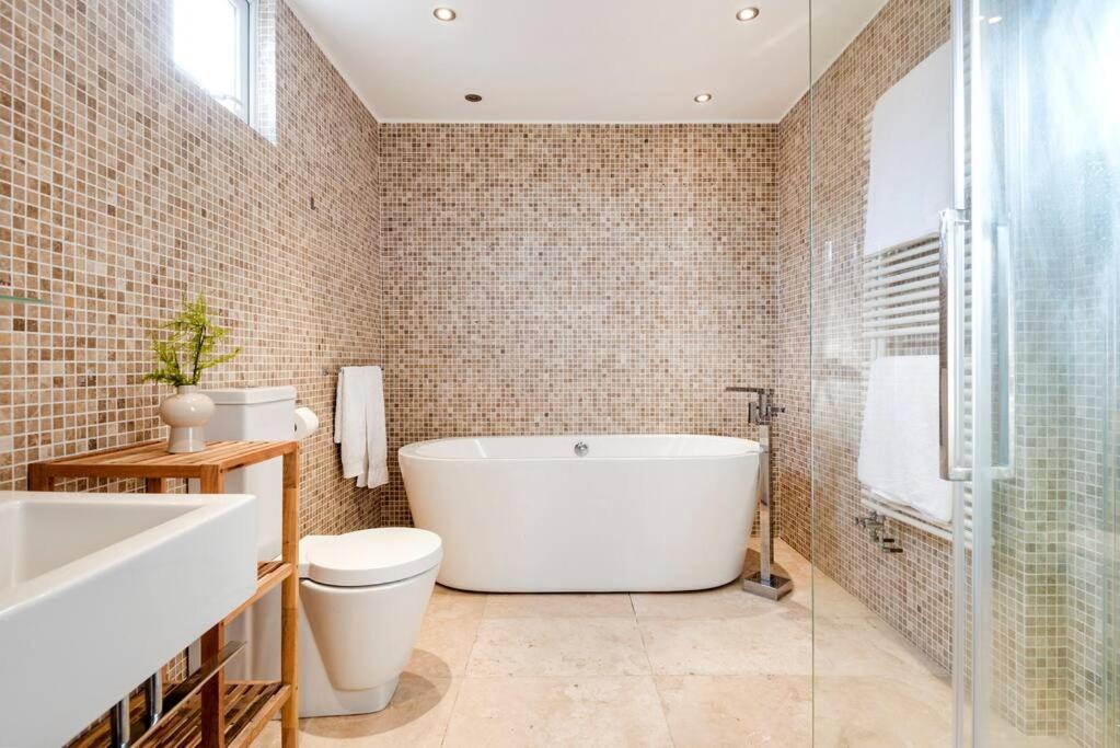 Appartement Penthouse Loft With Roof Terrace Not For Events Or Parties