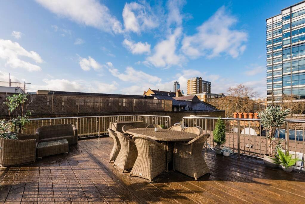 Appartement Penthouse Loft With Roof Terrace Not For Events Or Parties Londen