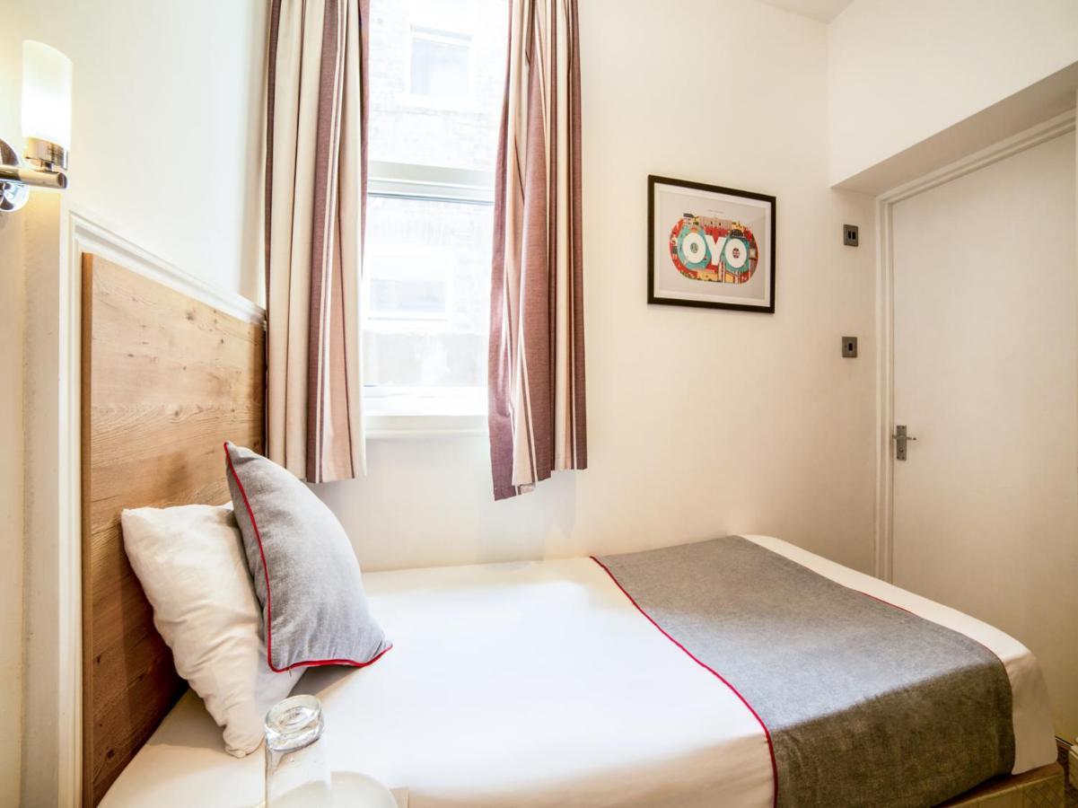 Oyo Tamtam Acton Hotel 3*