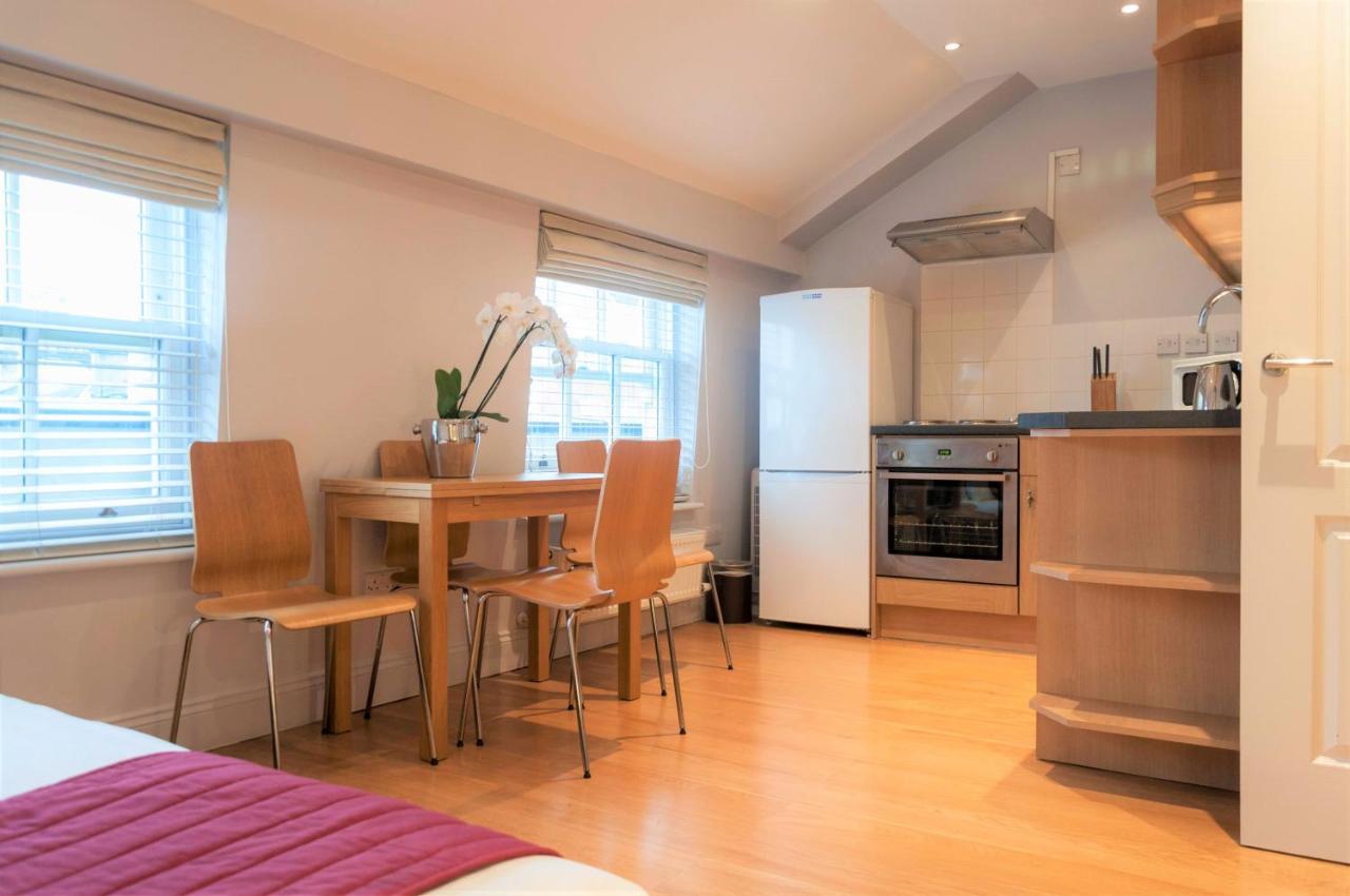 12 Street Aparthotel London