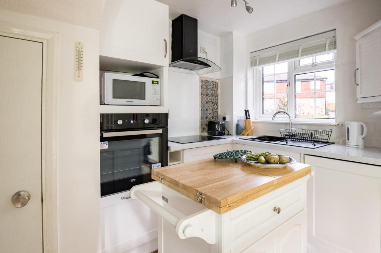 Appartamento Exclusive In Acton By Underthedoormat *