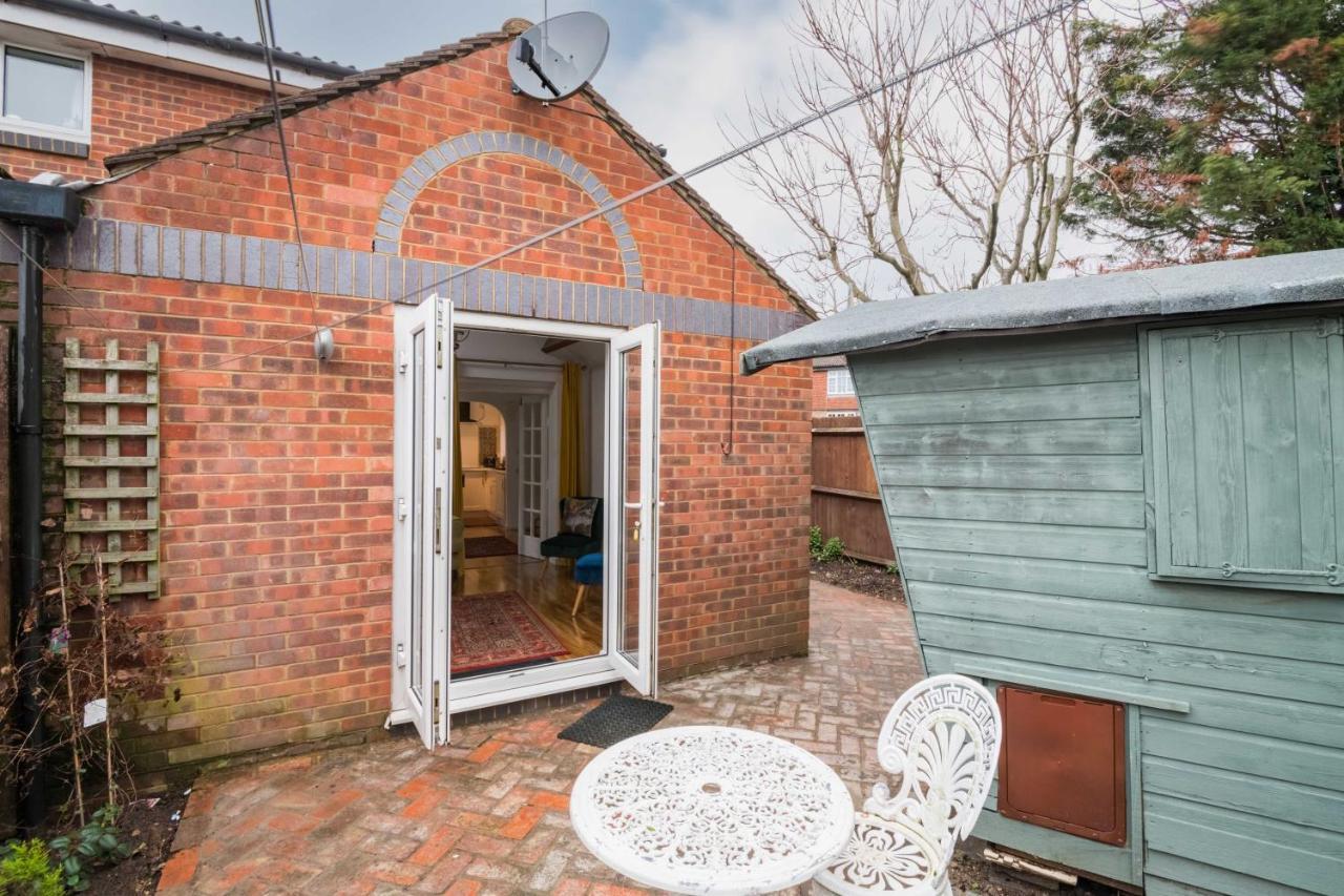 Appartamento Exclusive In Acton By Underthedoormat Londra