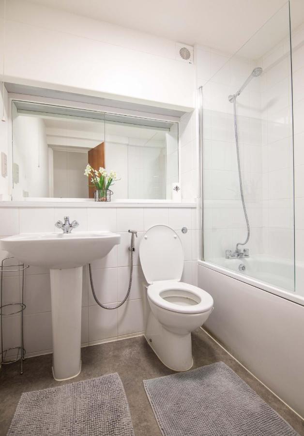 Apartment Thames-border London