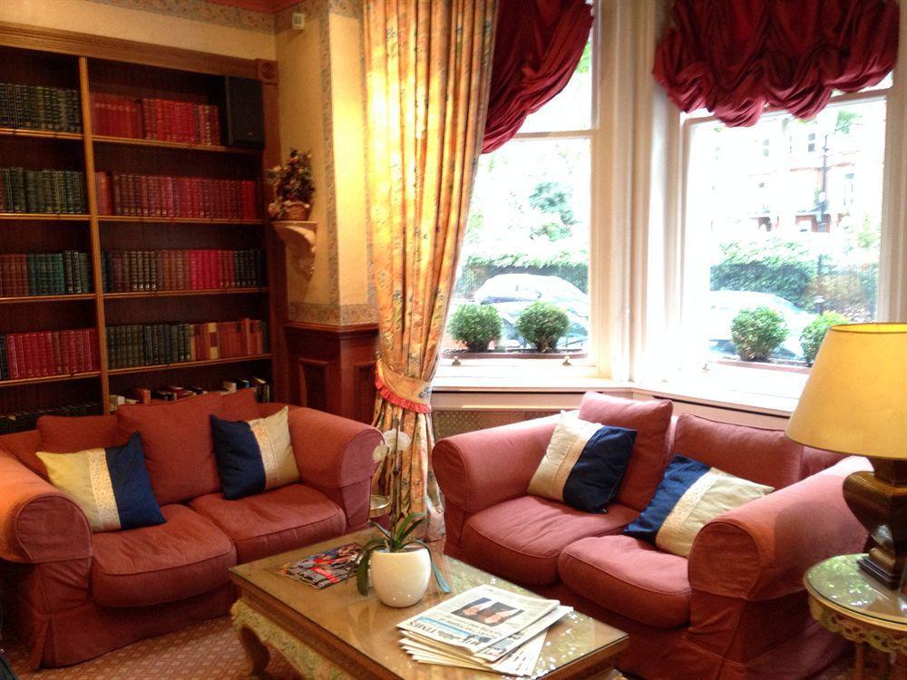 Henley House Hotel 4*