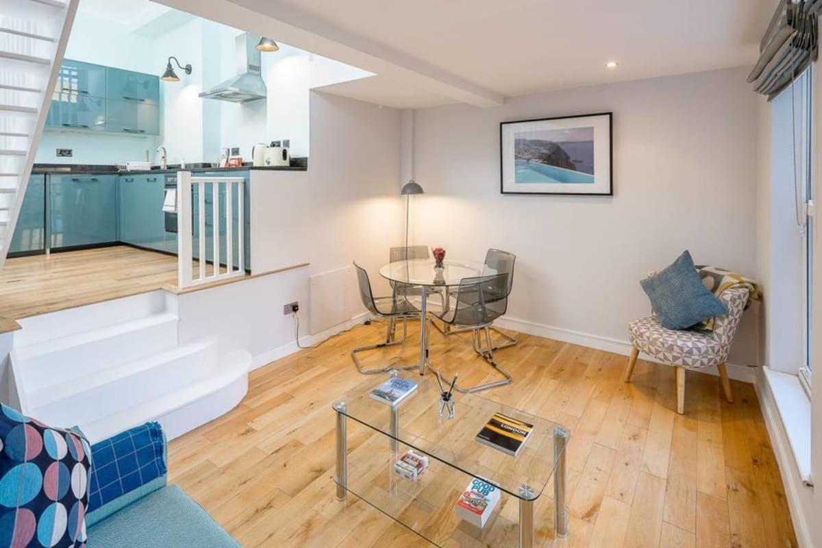 Spacious Duplex Near West Hampstead 4 Minutes To Tube London