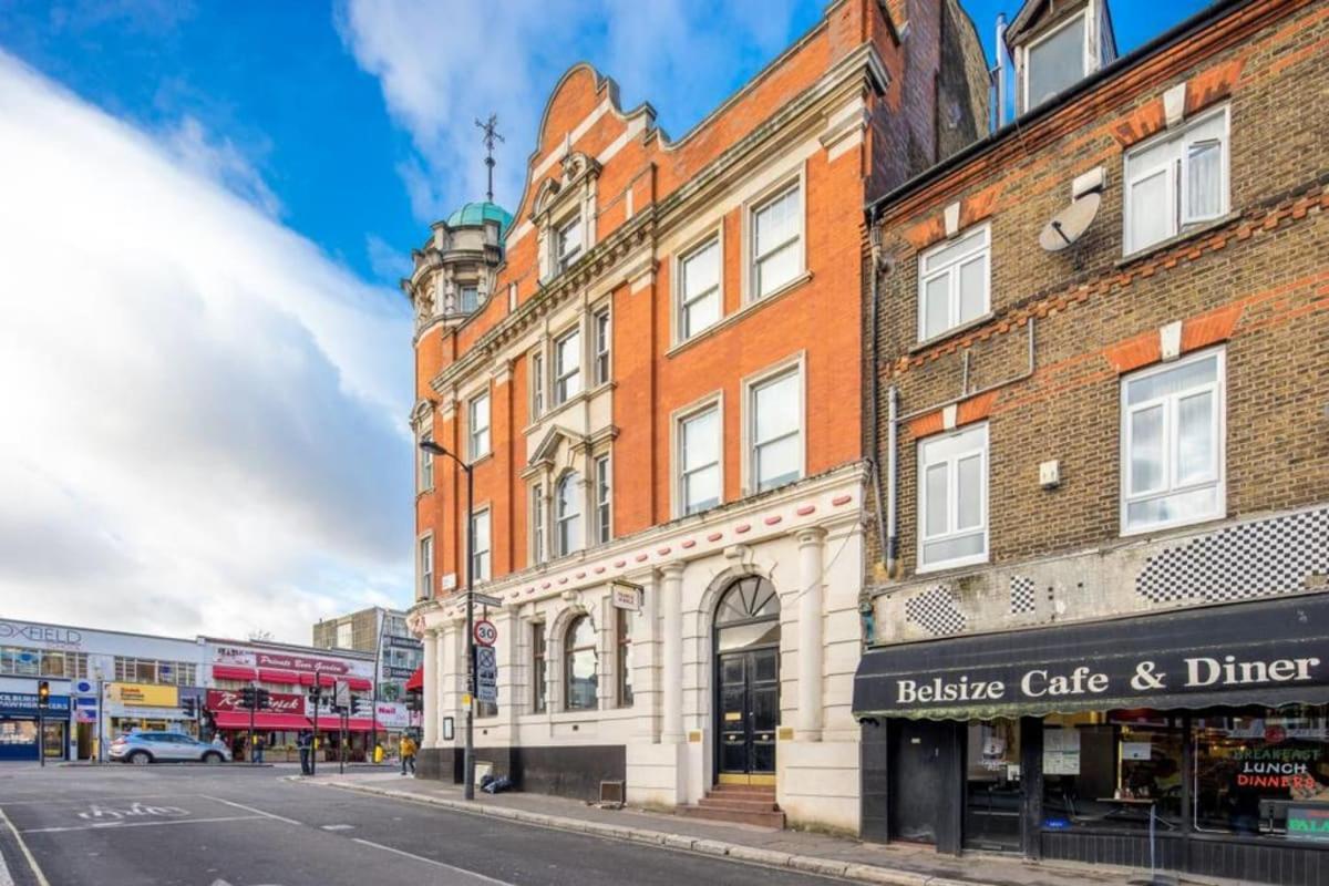 Spacious Duplex Near West Hampstead 4 Minutes To Tube Apartment *