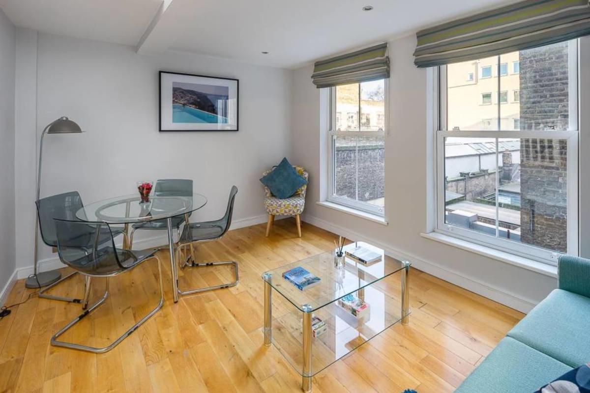 Spacious Duplex Near West Hampstead 4 Minutes To Tube London