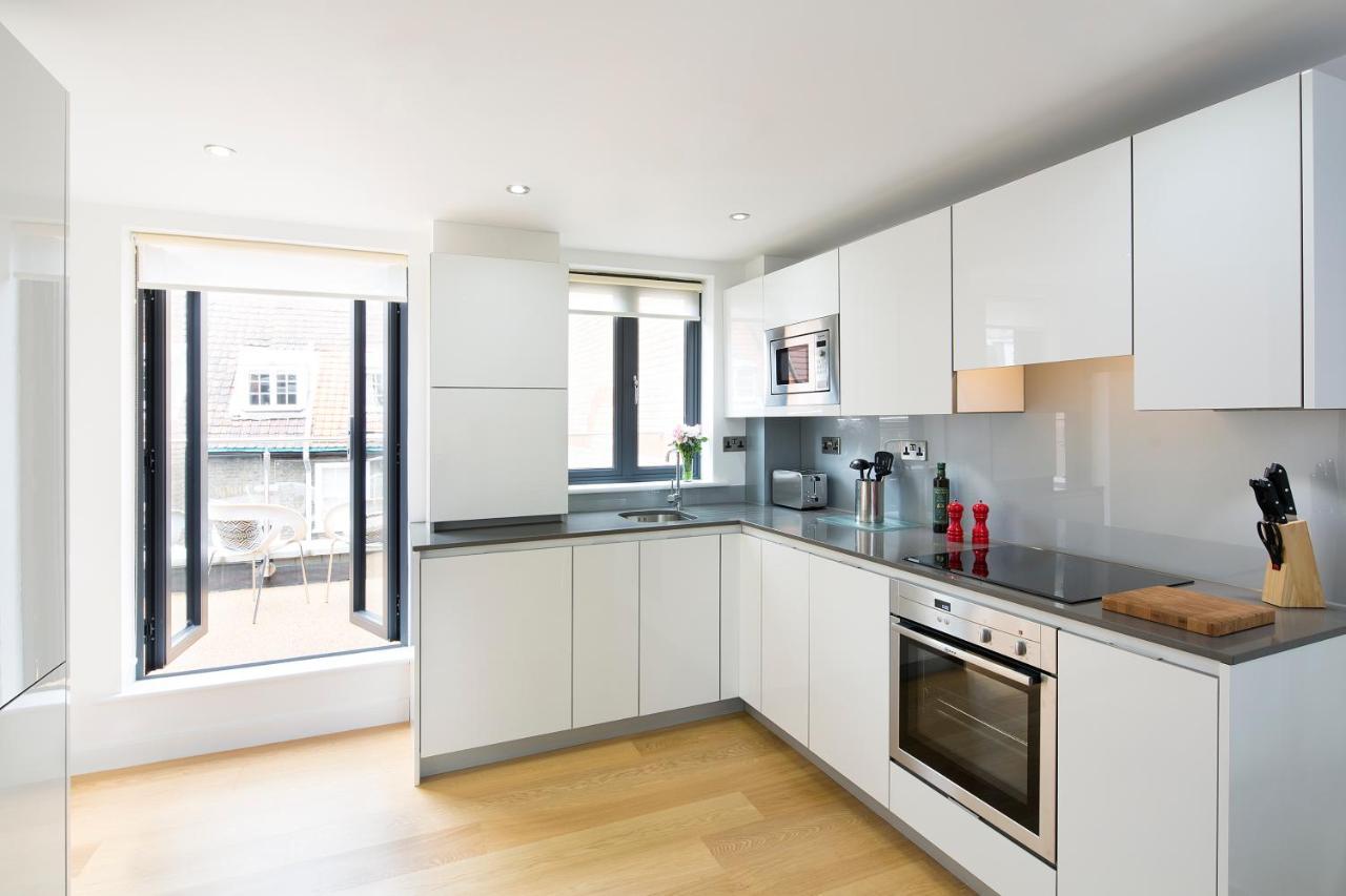 Cambric By Aeria * London