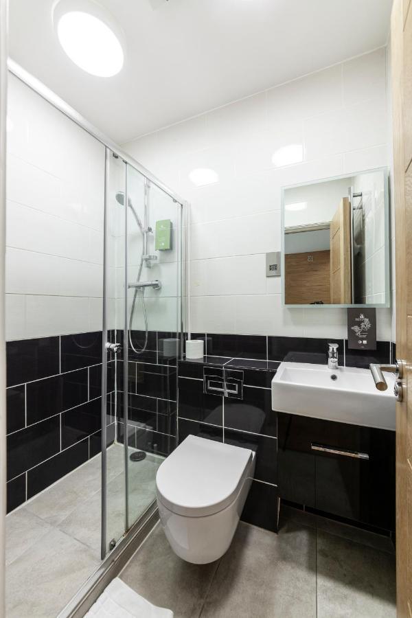 Argyle Aparthotel 3*