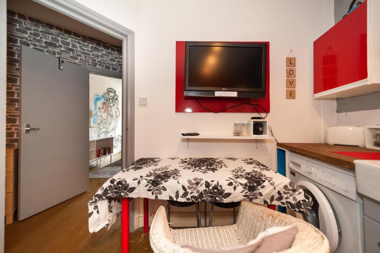 2 Bedroom Roof Terrace With Sauna Jakuzzi And Outdoor Cinema Appartamento *