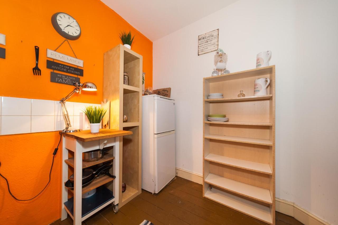 Apartment 2 Bedroom Roof Terrace With Sauna Jakuzzi And Outdoor Cinema