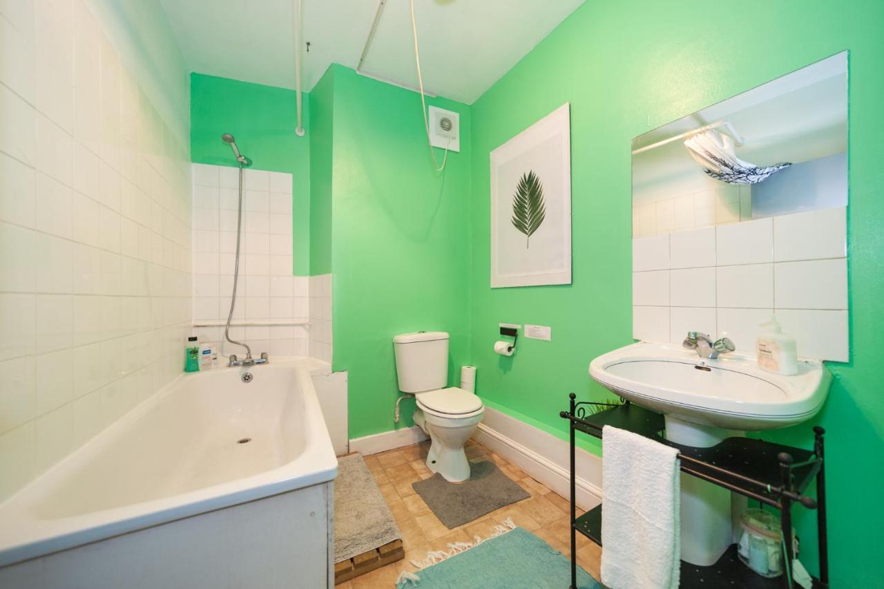 Appartamento 2 Bedroom Roof Terrace With Sauna Jakuzzi And Outdoor Cinema