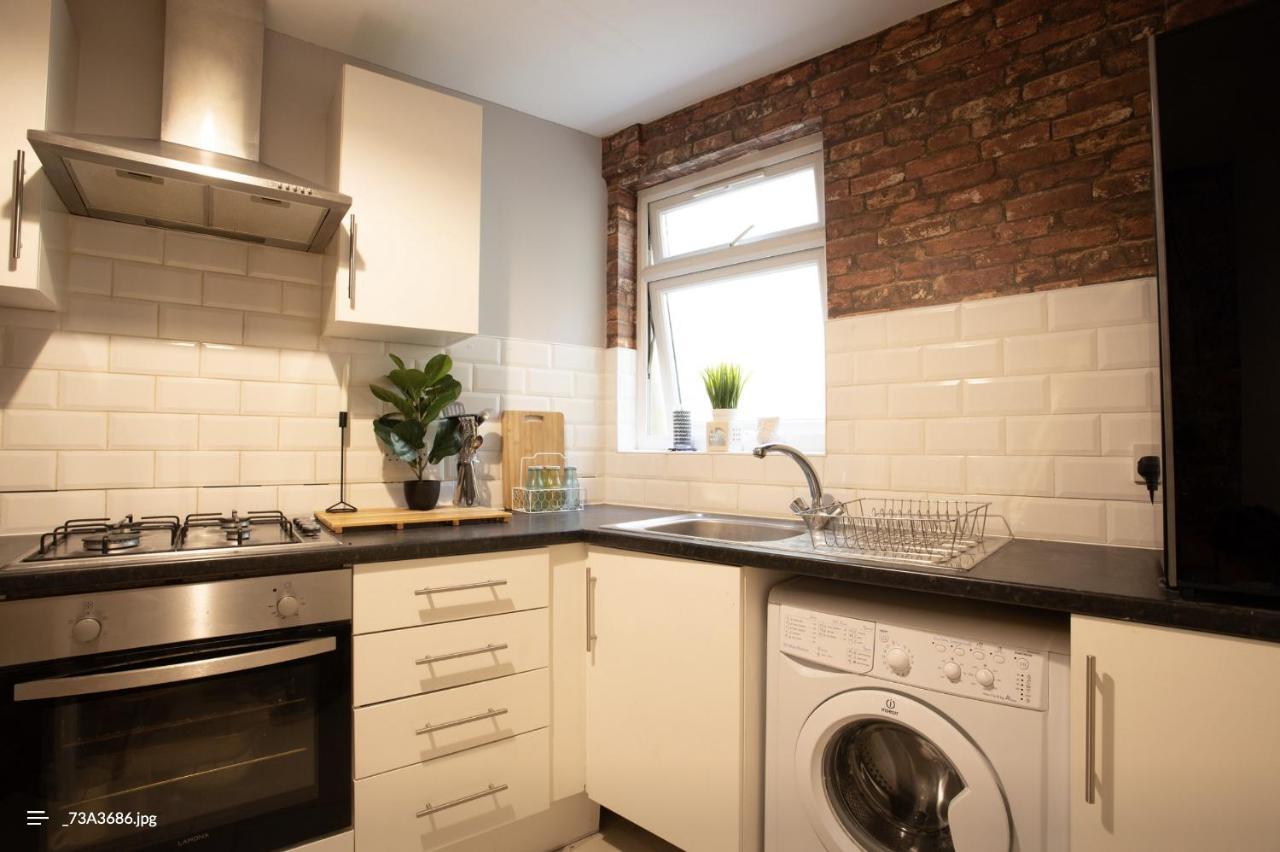 2 Bedroom Roof Terrace With Sauna Jakuzzi And Outdoor Cinema Londra