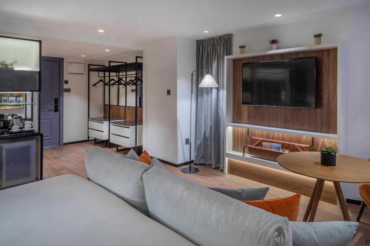 Hotel The Level At Melia White House