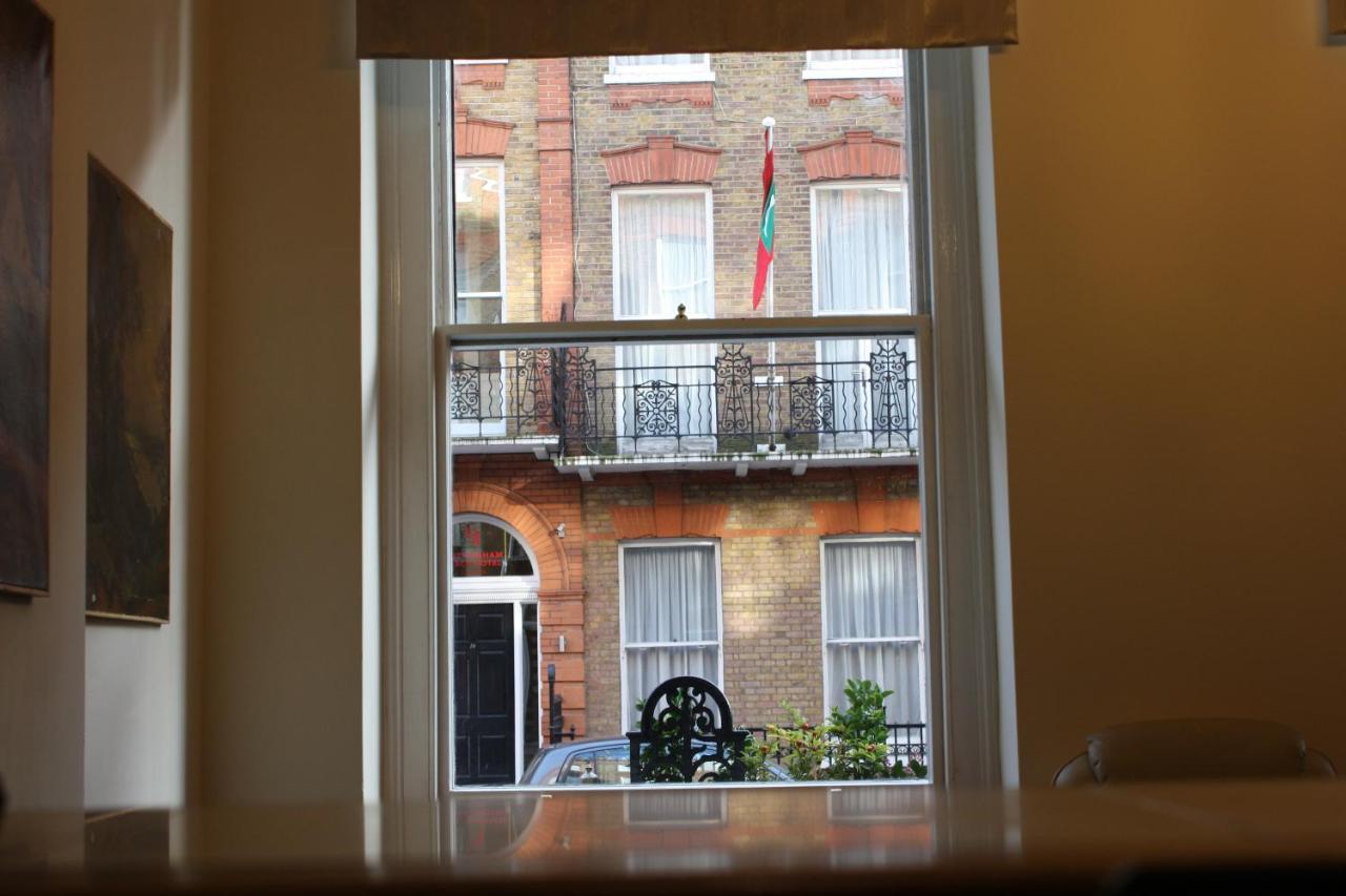 Regency Westend Bed & Breakfast 3*
