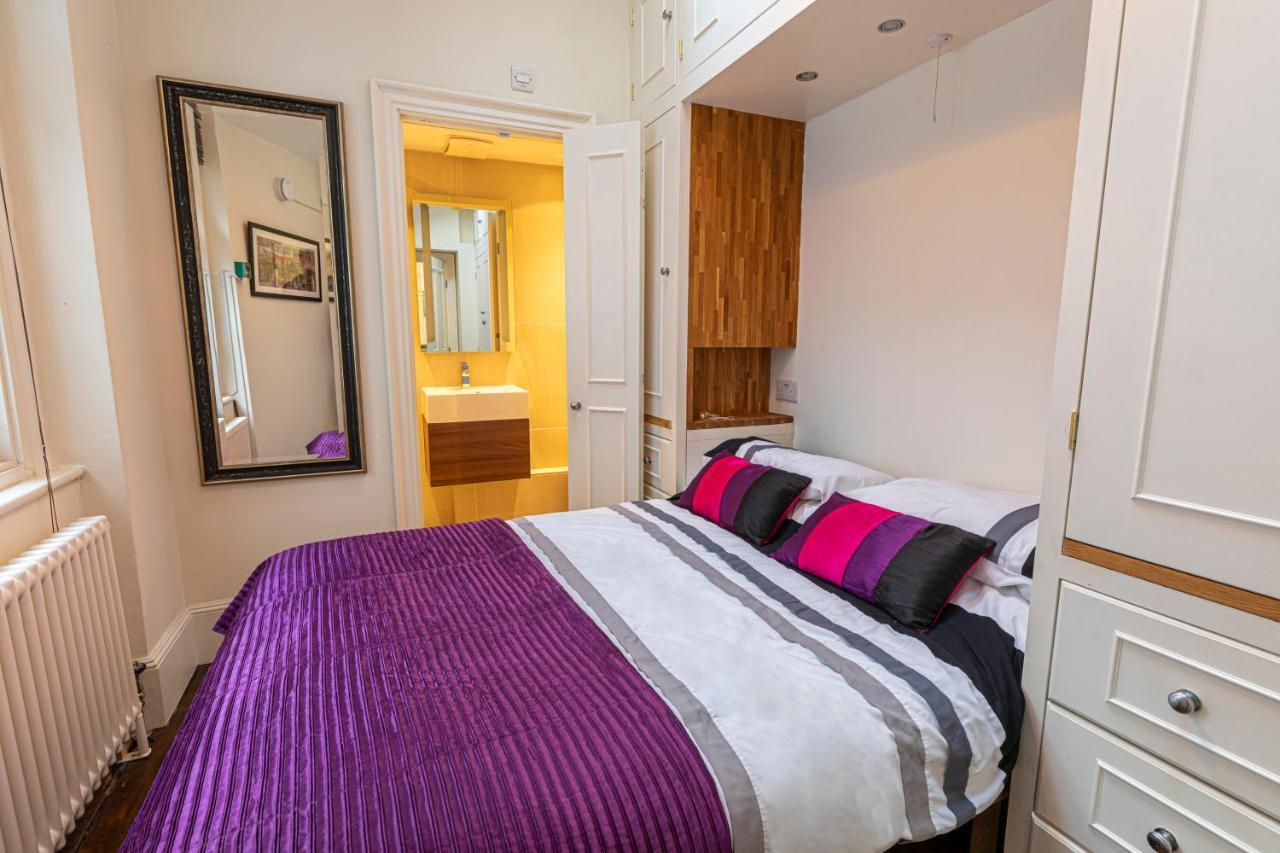 Altido Homely 2-bed Flat With Courtyard Apartment *