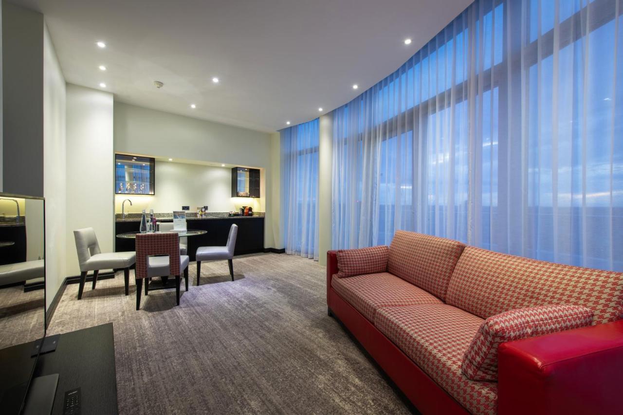 Crowne Plaza Battersea Hotel London