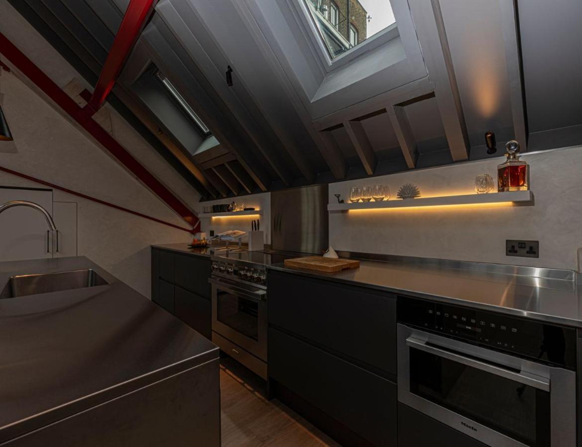 Joivy Stylish 1-bed Loft Near Battersea Park, South Londres