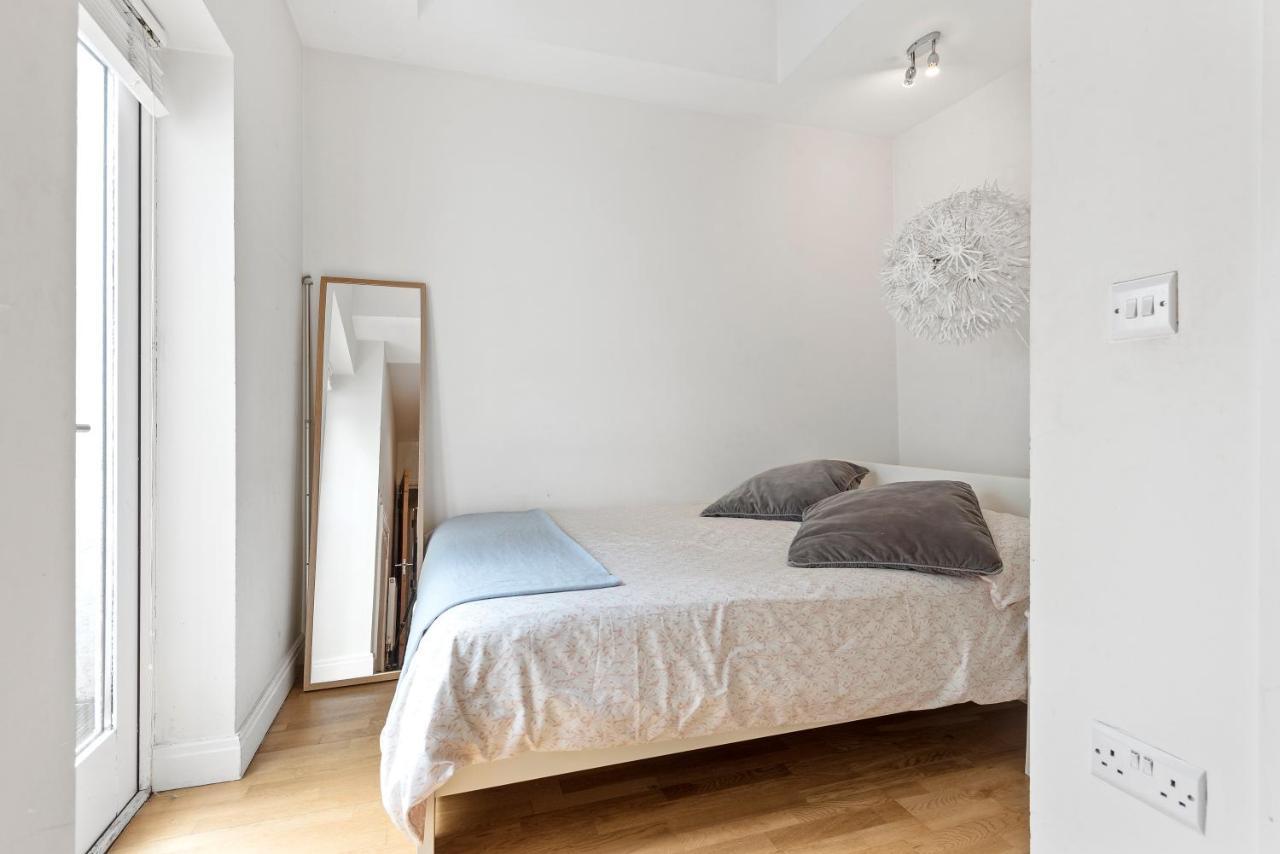 Angel Apartment *