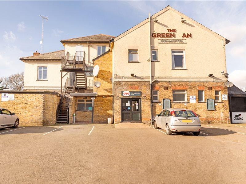 Oyo The Man Pub And 3* London