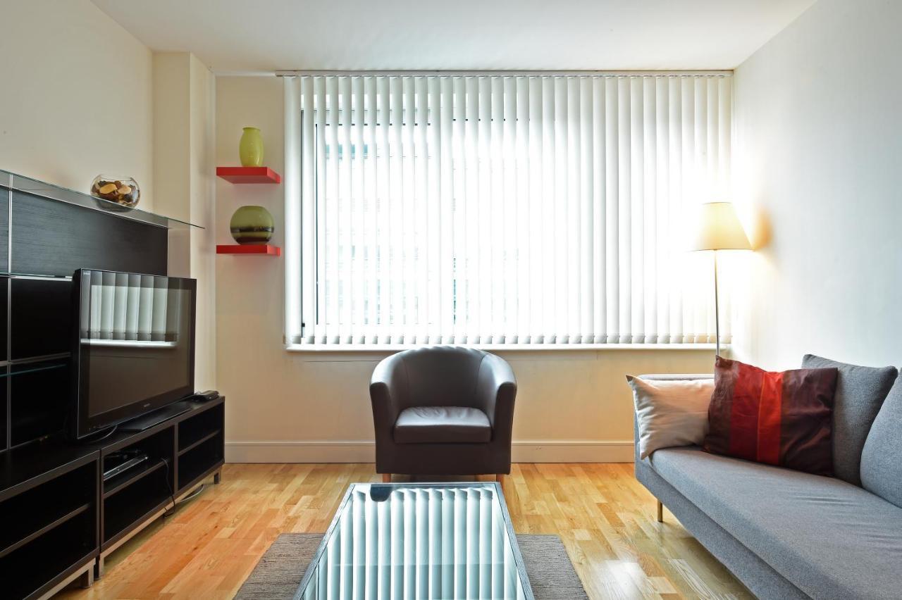 Still Life - Vauxhall Apartment *