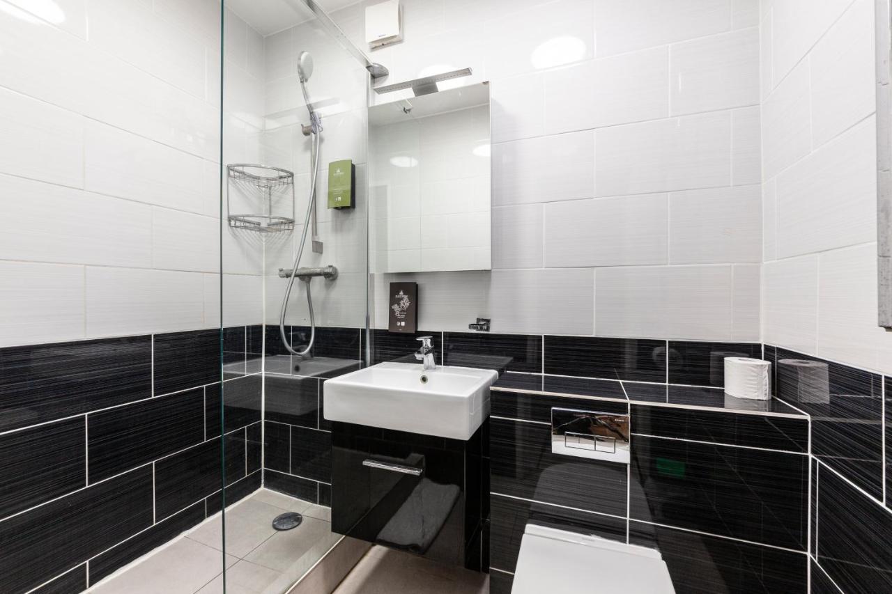 Argyle 3* London