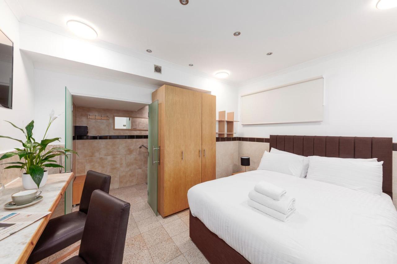 Argyle Aparthotel 3*