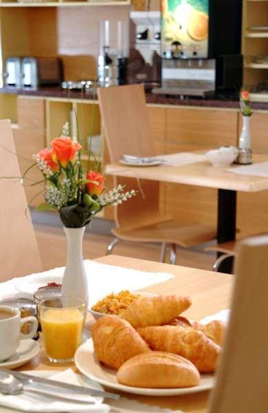 Continental Kensington 3* London