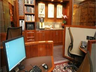 Club Quarters Trafalgar Square, 4*