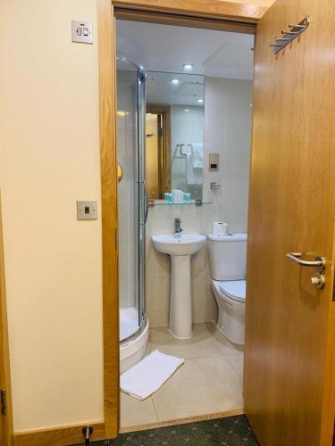 Regency Parkside Hotell 4*