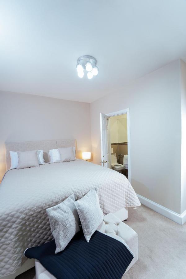 Apartment Park Lane Crawford Place London