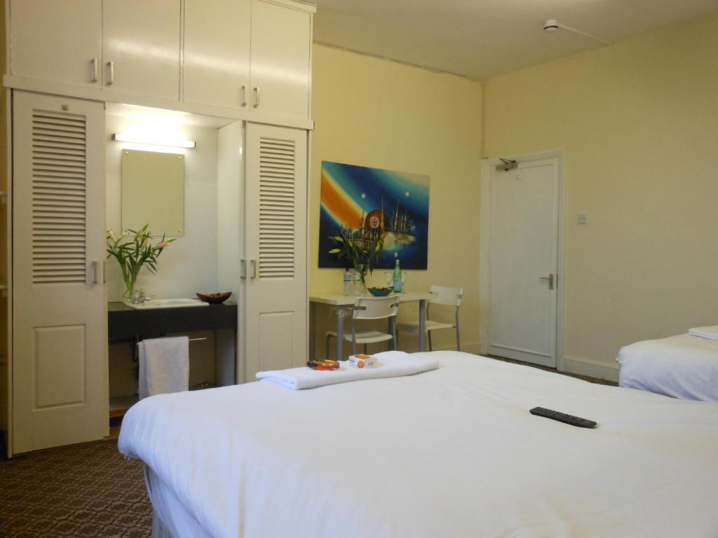 Silkhouse Guest house