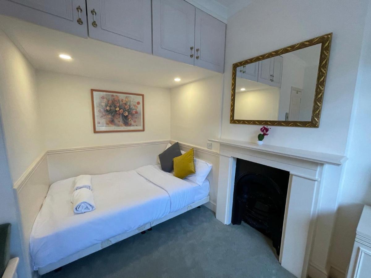 Bayswater Hyde Park Apartment London