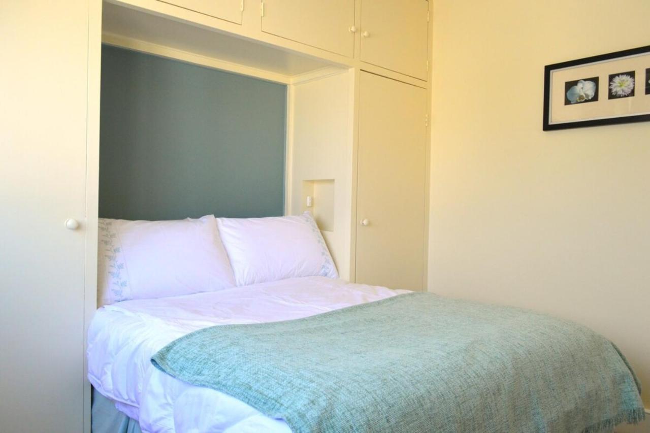 Lovely Floor Flat In Leafy Fulham * Londen