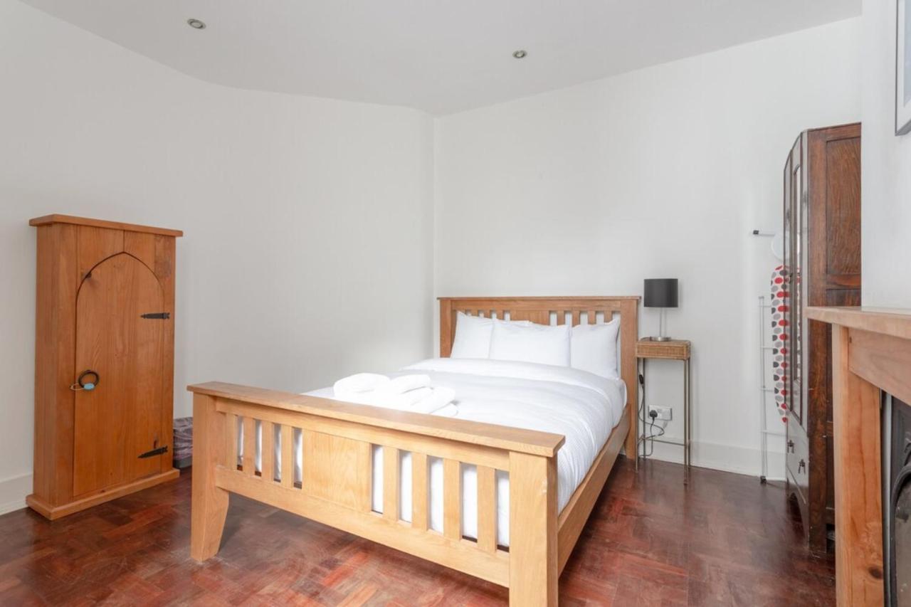 Lägenhet Modern 2 Bedroom Flat In London