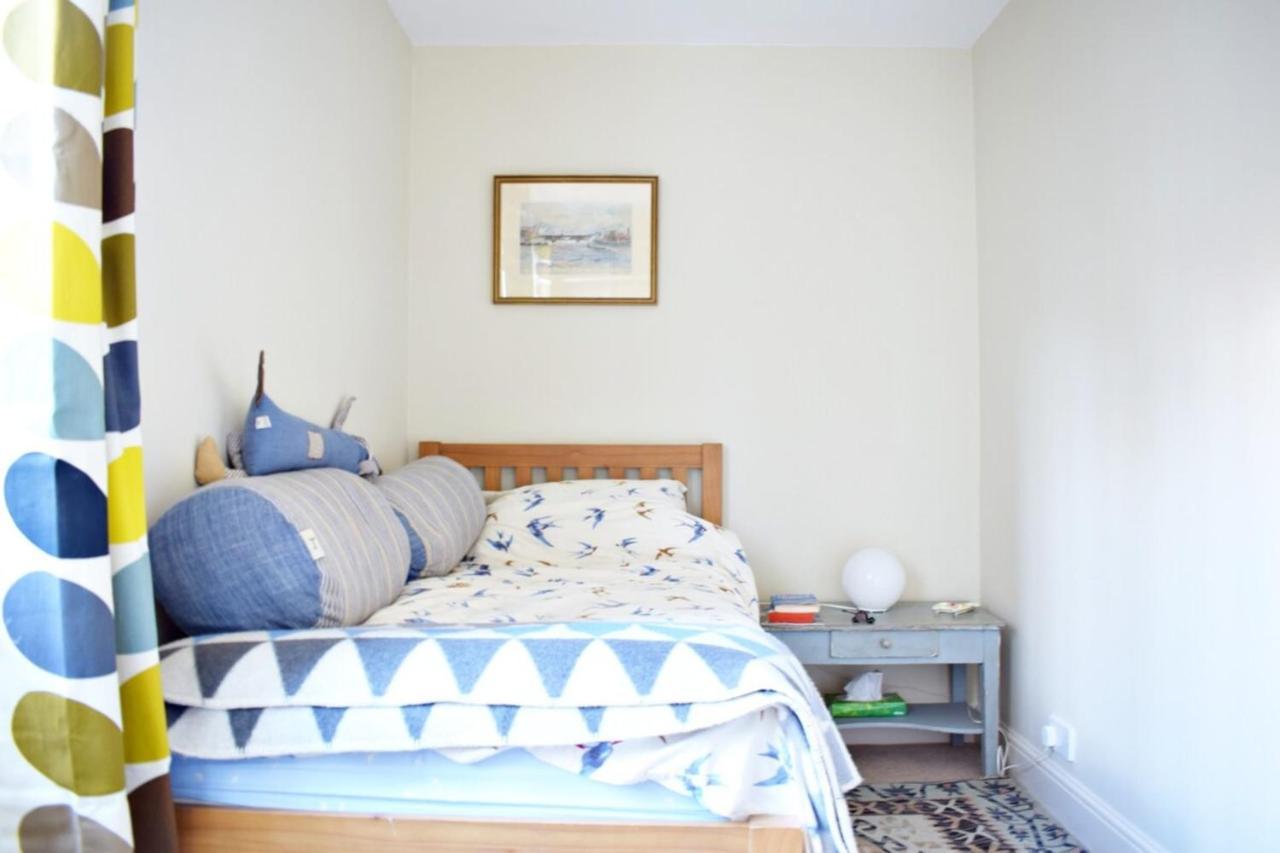 Charming 2 Bedroom 3 Mins From Arsenal Station Londra