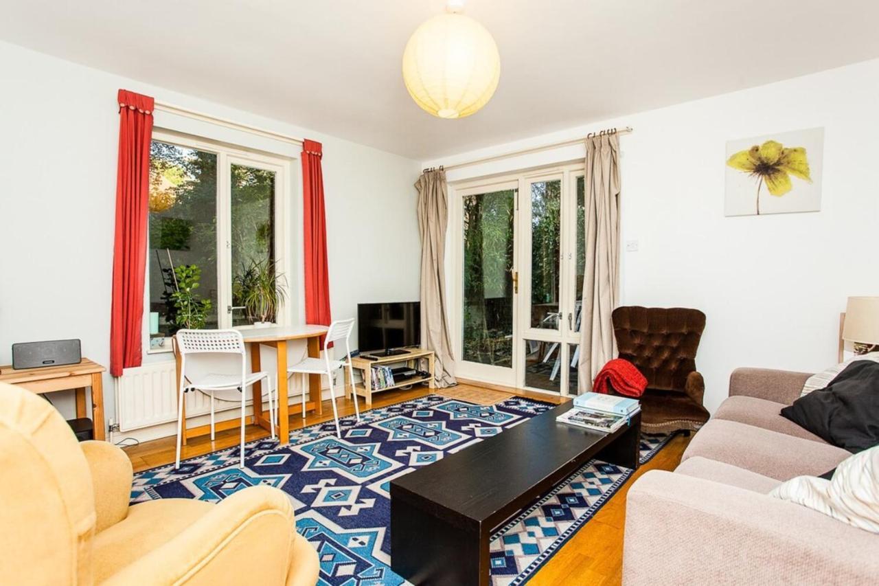 Apartment Charming Peaceful 2 Bedroom With Parking And Garden