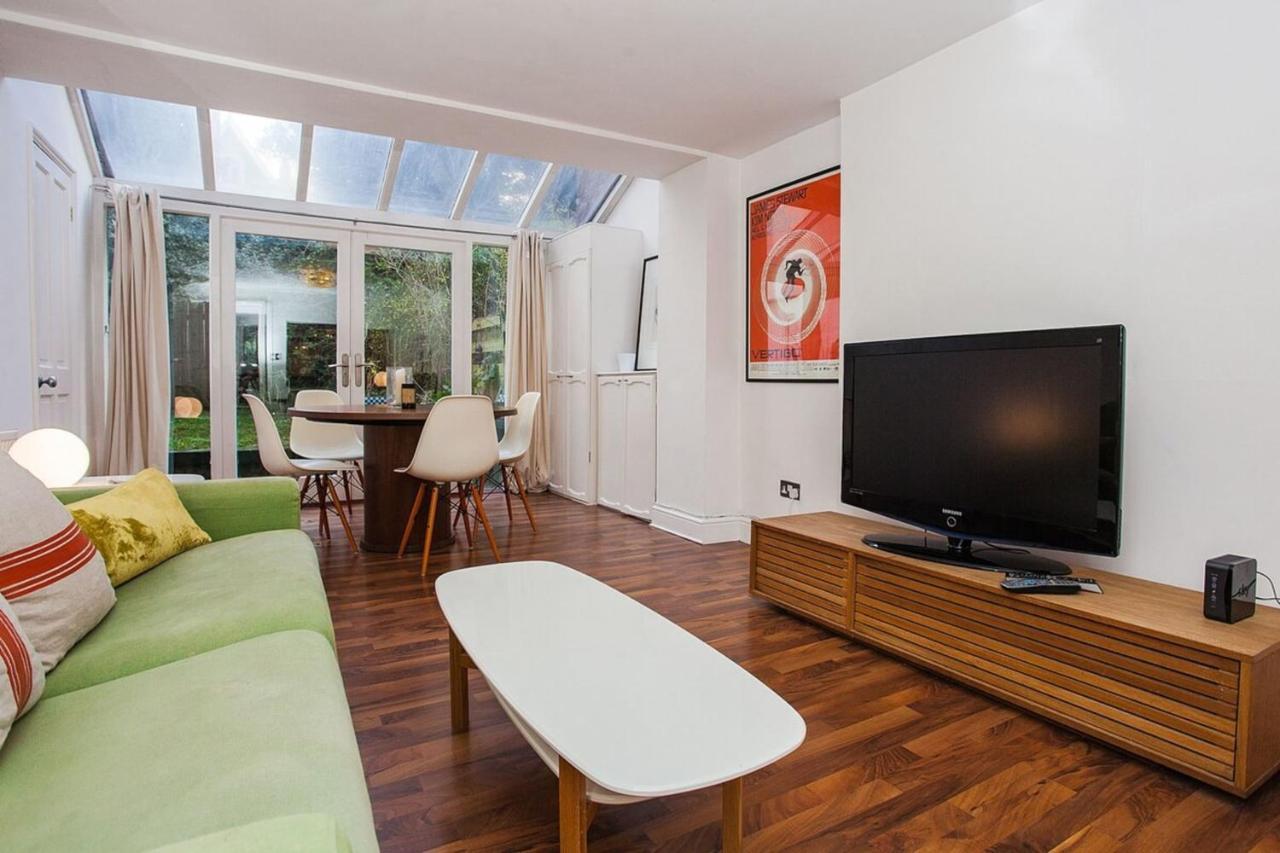 Bright Modern 2 Bed Garden Flat St Johns Wood * Londen