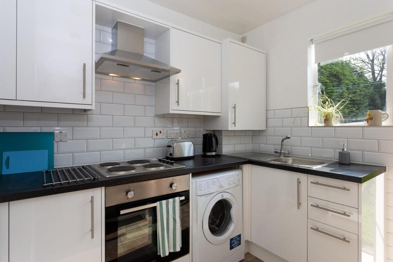 Apartment Fantastic 2bd Garden Flat In South London! London